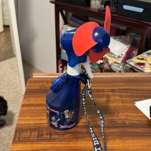 Disney Wold Fan/Mister - Vintage 90’s